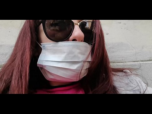 ❤️ Nicoletta yn dial ar ei chymydog ac yn pees yn ei garej (Cwarantîn Eidalaidd Arbennig Covid19) ❤❌ Fideo porn ar cy.robosexshop.ru