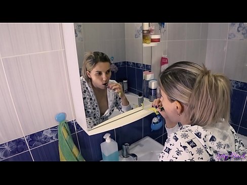 ❤️ Mae darnia gyda ifanc mewn pyjamas yn dod i ben cum llafar yn ass - letty du ❤❌ Fideo porn ar cy.robosexshop.ru